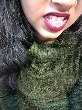 Sexy_Divya__'s cam snapshot