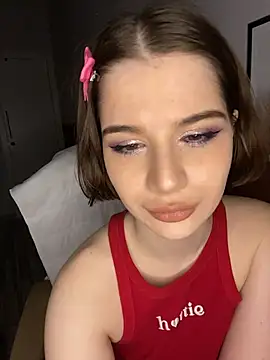 WIKESSTAR live sex cam