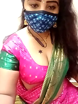 tamil_Vennila's cam snapshot