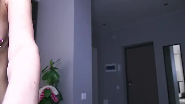 bombaleylo's cam snapshot