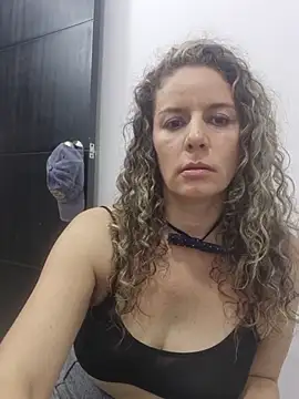 Nina_vallon's cam snapshot