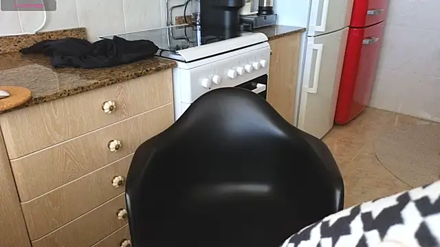 Lunamix's cam snapshot