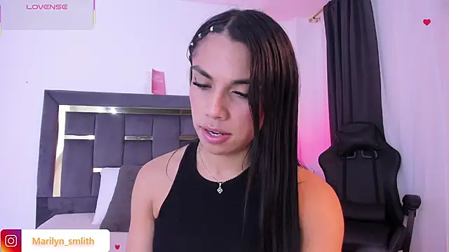 MarilynSmIith live sex cam