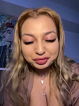 AllysonK's cam snapshot