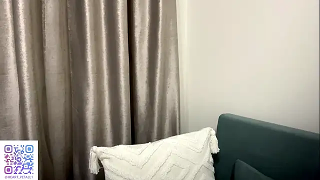 mona_star's cam snapshot