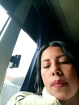 _andrea30's cam snapshot