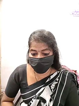 tamil_Sigappu_Roja's cam snapshot