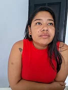 Sarahy-'s cam snapshot