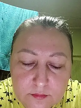 Rini333 live sex cam