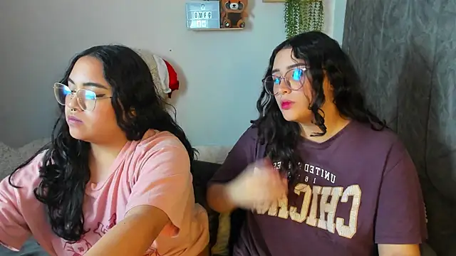 maddie-and-chelsea- live sex cam