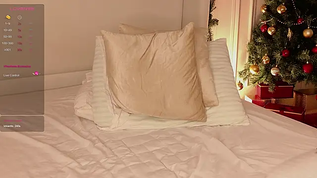 AdoraCortes live sex cam