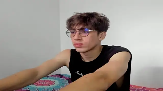 Dio__morningstar's cam snapshot