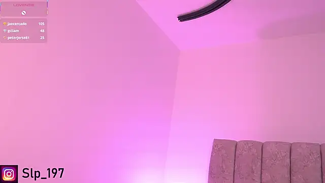 sara_lopee1's cam snapshot