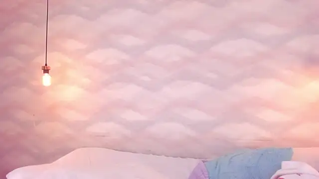 jazlin_angels1's cam snapshot