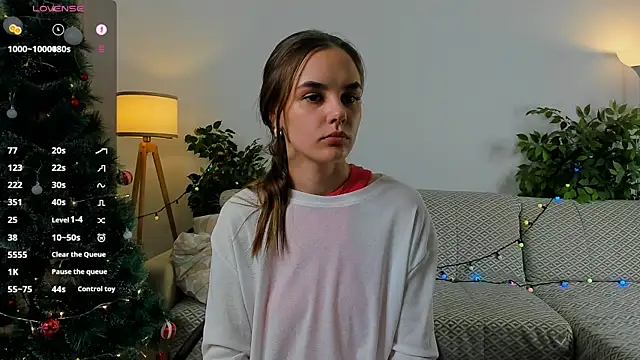 KarriVoisinet's cam snapshot