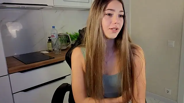 angel_lin's cam snapshot