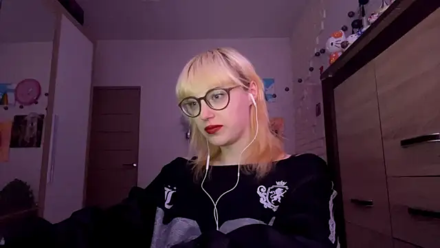 EffacedScan's cam snapshot