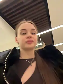 KristiRich's cam snapshot