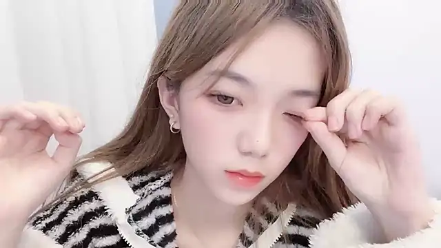 babyting-888-'s cam snapshot