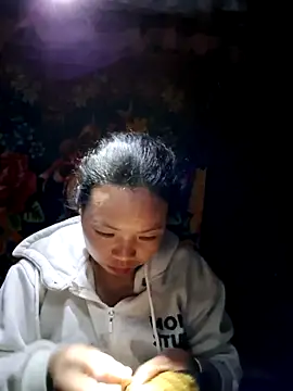 miomio-12's cam snapshot