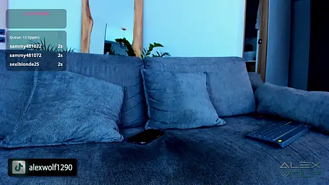 alex_wolf_ live sex cam