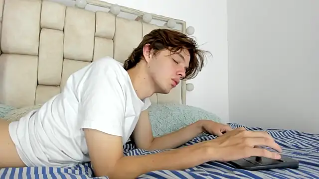 daniel_hot03 live sex cam