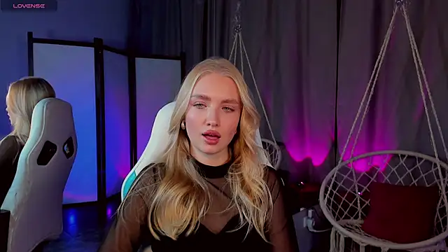 TessaGrays's cam snapshot