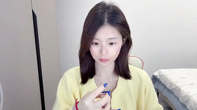 QQoooo-'s cam snapshot