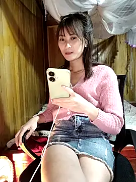 Em_xinh01's cam snapshot