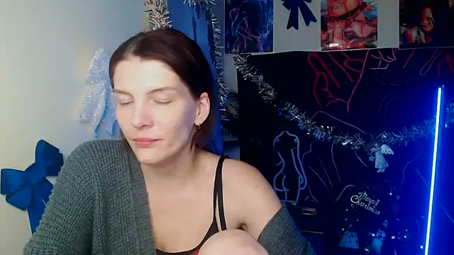 VanessaRey_'s cam snapshot