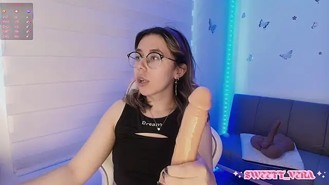 sweettvera's cam snapshot