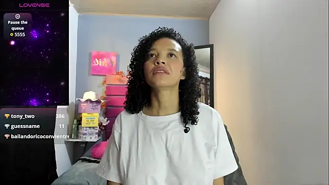 alma_azul's cam snapshot