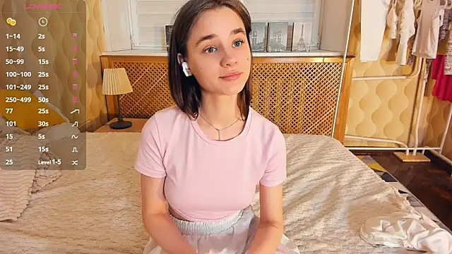 JinnyMcie live sex cam