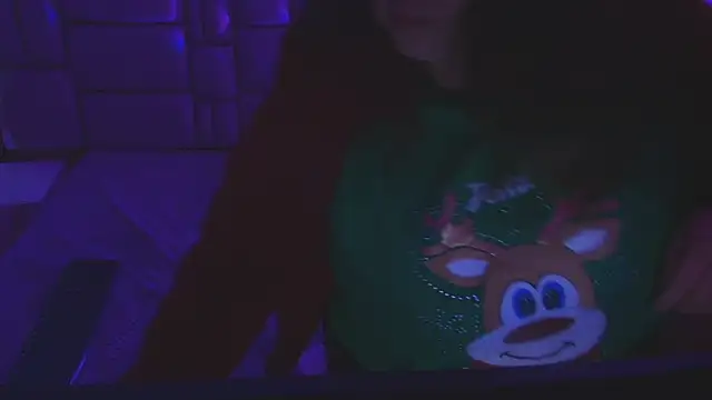 _Emily_rosee_'s cam snapshot