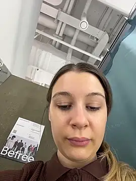 SashaCatt's cam snapshot