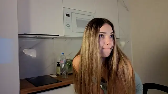 angel_lin's cam snapshot