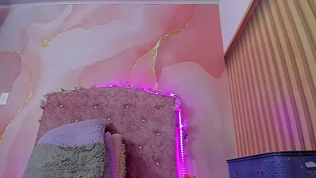 Bella__sweet's cam snapshot