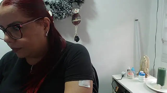 Rebecagiraut's cam snapshot