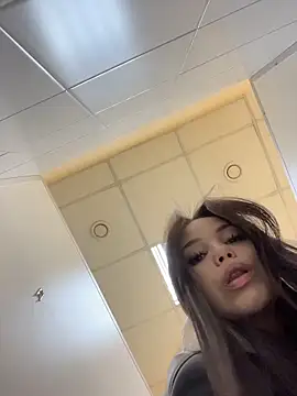 Chloe__Moon live sex cam