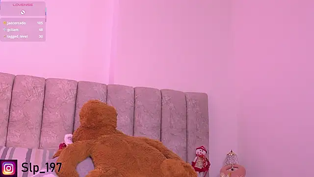 sara_lopee1's cam snapshot