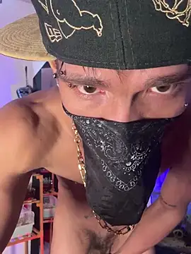 CRAZY-BOY99 live sex cam