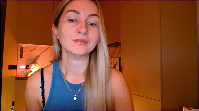 BluueSilk's cam snapshot