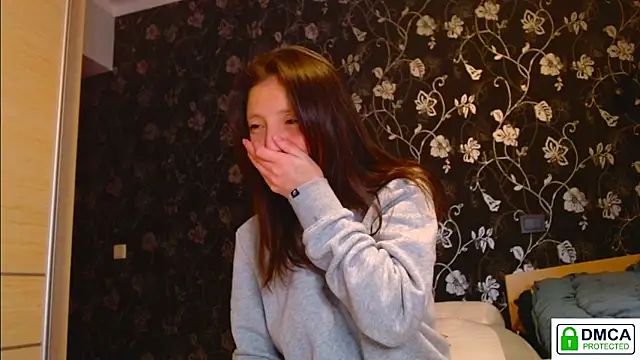 Sophi_Cute's cam snapshot