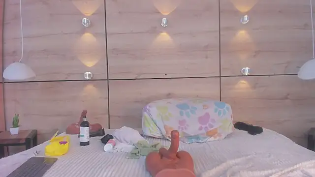 martina_touss live sex cam