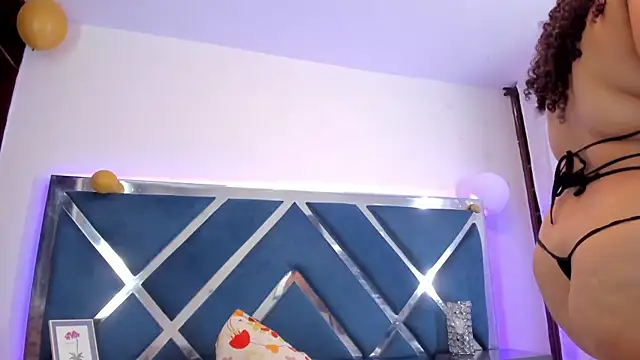 Tiffanymiller00's cam snapshot