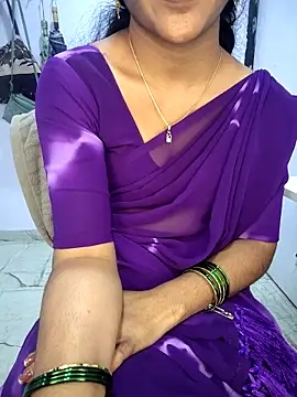 Cute-Telugu-Teacher's cam snapshot