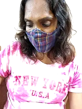 Queen-dhivya's cam snapshot