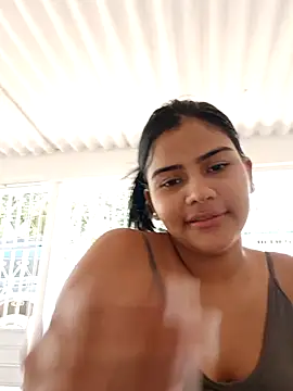 virgin_cunt's cam snapshot