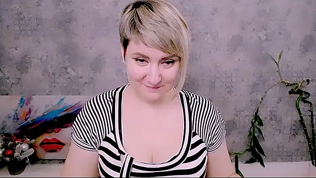 Djullia's cam snapshot