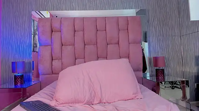 Fernanda_Thail live sex cam